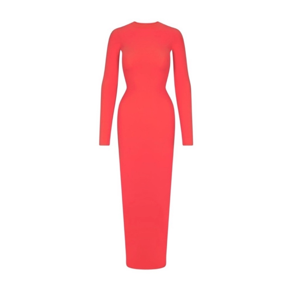 Skims fits everybody crew neck long sleeve dresss